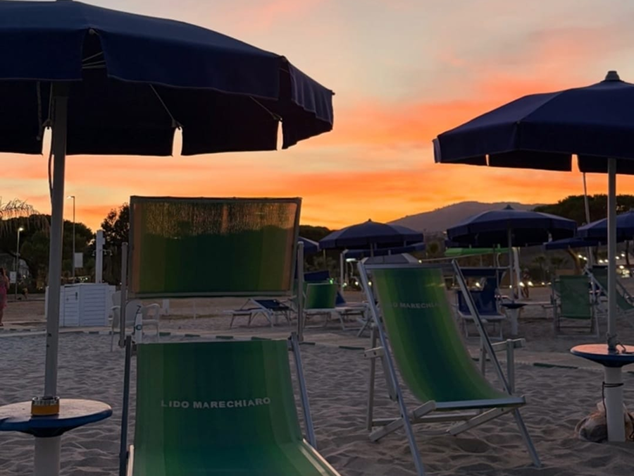 Lido Marechiaro al tramonto